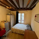 Cozy studio Bastille
